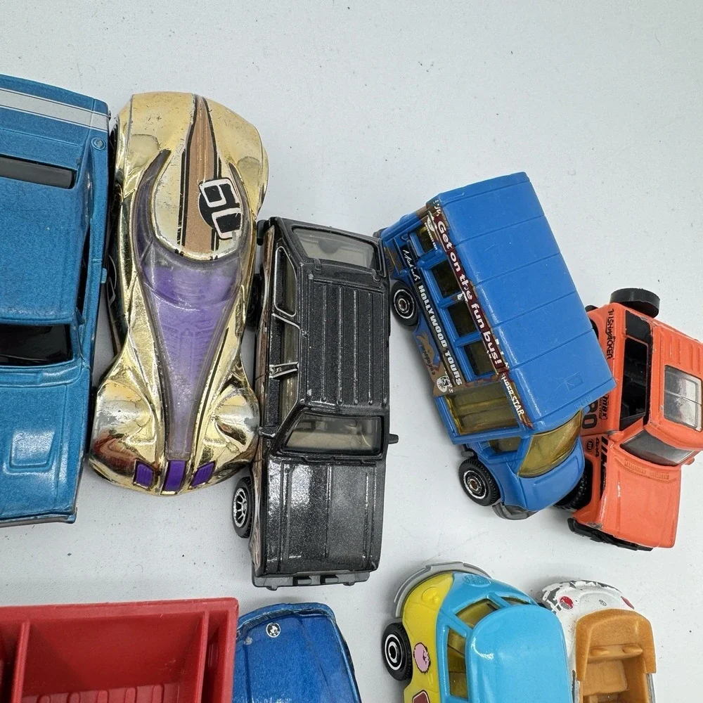 Vintage Diecast Car Lot Of‎ 21 Matchbox Maisto Mattel Racing Champions 90s